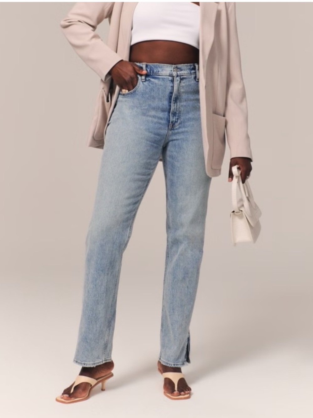 Abercrombie & Fitch Curve Love The 90s Straight Ultra High Rise Jean